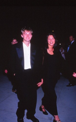 Dia leonardo dicaprio date - &,